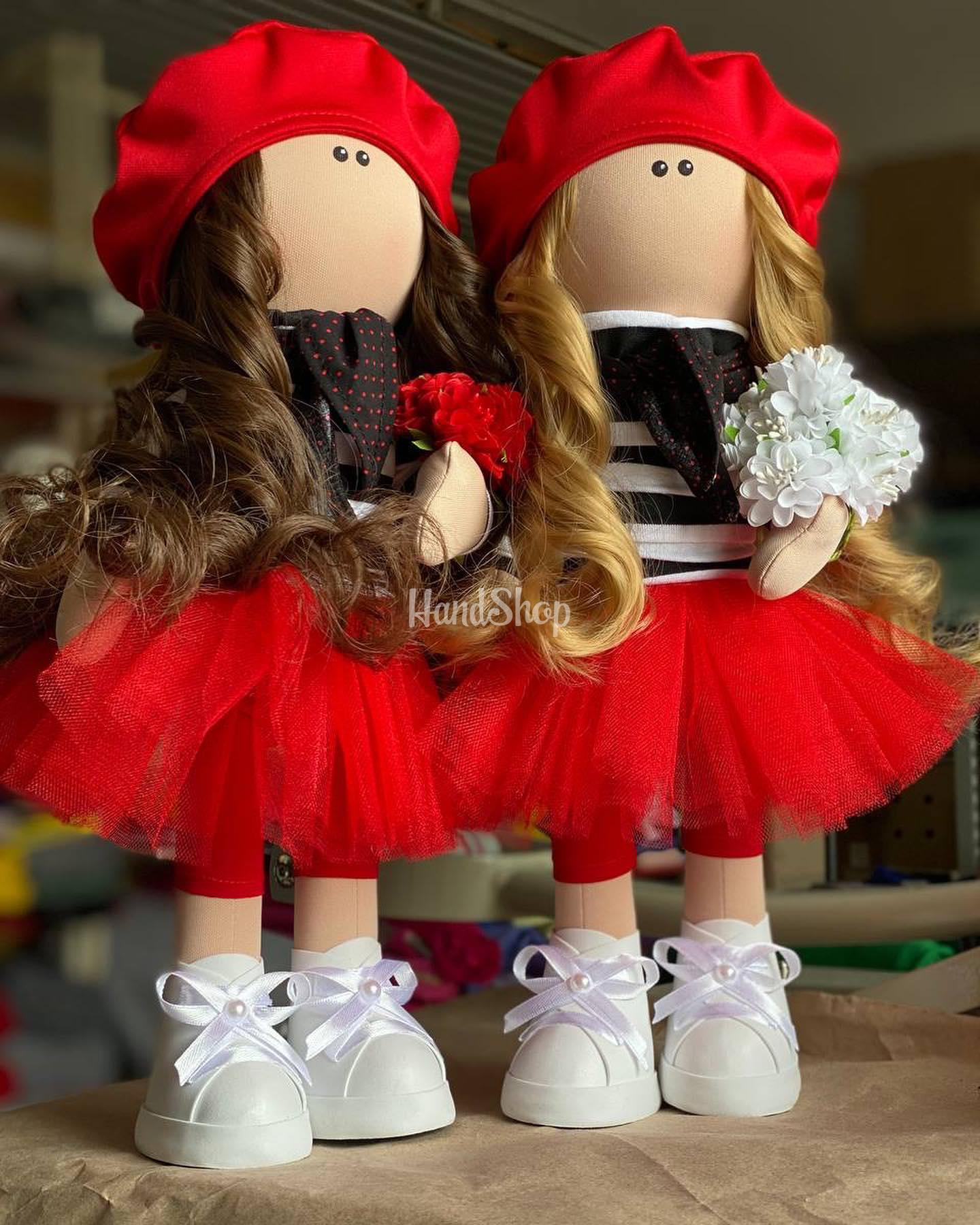 Авторська текстильна лялька парижанка у береті (на вибір!) Авторська текстильна лялька парижанка у береті (на вибір!)