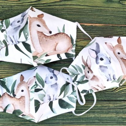 Многоразовые защитные маски для лица пошиты с натуральной ткани с детским принтом для девочек и мальчиков - лесными зверятами