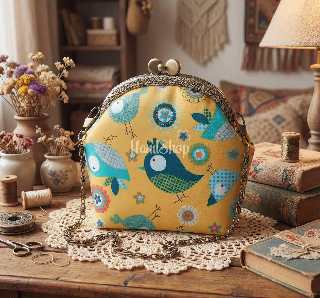 Дитяча косметичка сумочка на фермуарі пташки тканина Дитяча косметичка сумочка на фермуарі пташки тканина