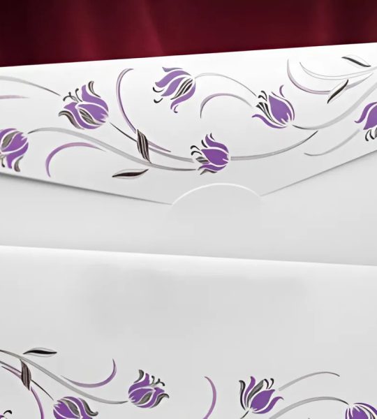 Жіночий конверт для грошей листівка фіолетові тюльпани