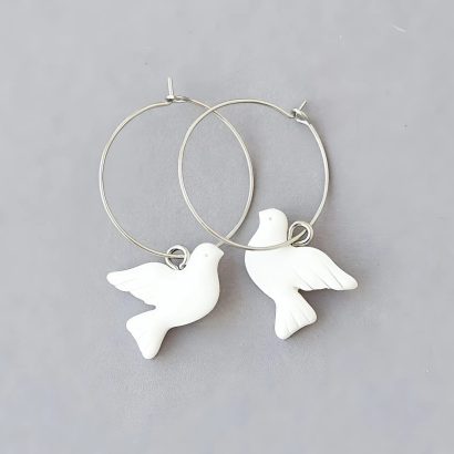 Cережки білі горлиці пташки з полімерної глини кільця