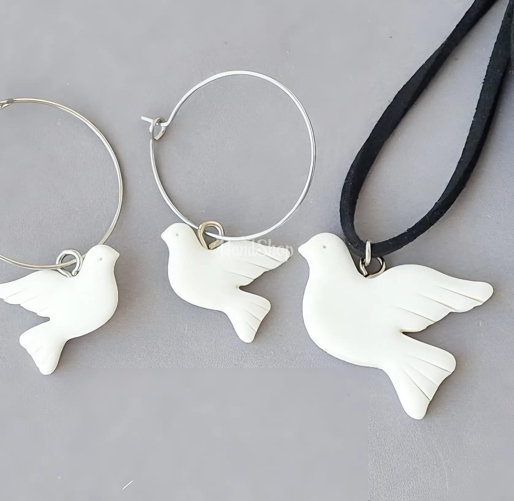 Cережки білі горлиці пташки з полімерної глини кільця Cережки білі горлиці пташки з полімерної глини кільця