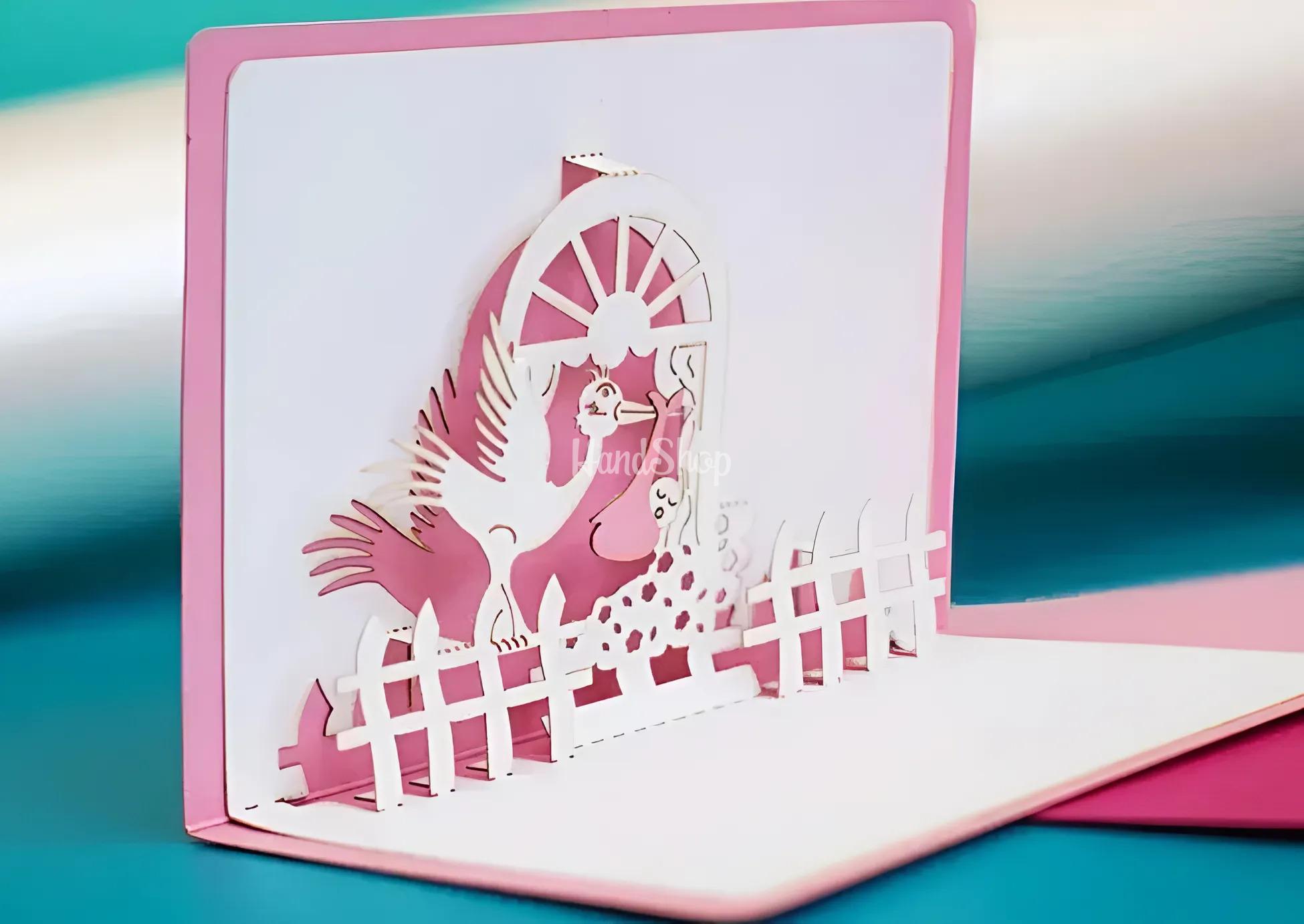 Рожева листівка об'ємна з днем народження дівчинці Рожева листівка об'ємна з днем народження дівчинці