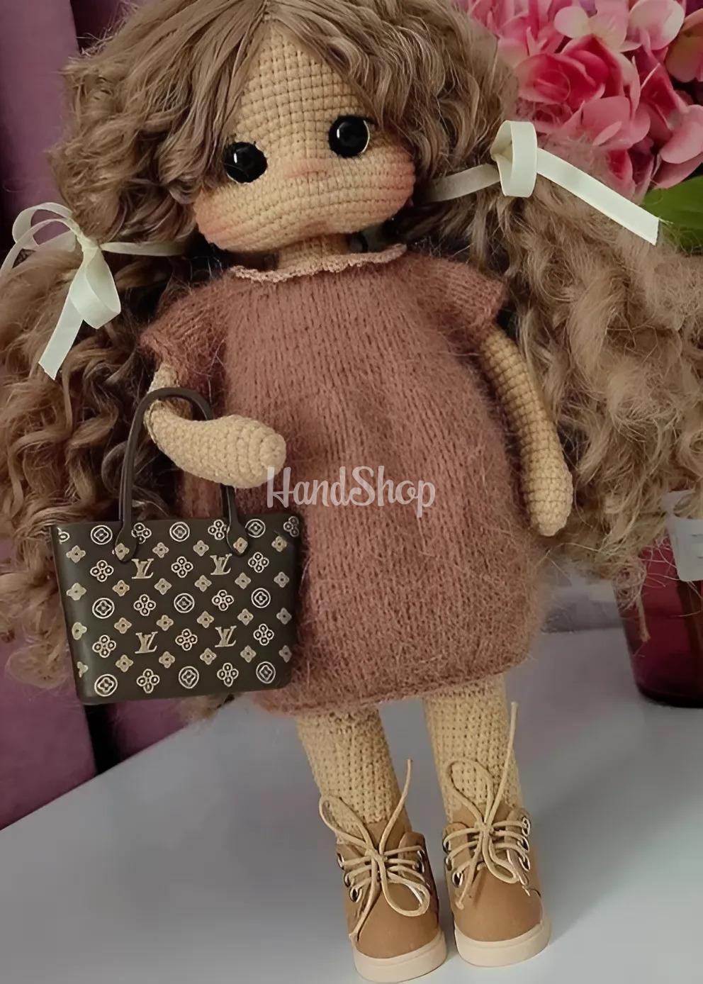 Авторська в'язана велика ігрова стильна лялька кудряшка Авторська в'язана велика ігрова стильна лялька кудряшка