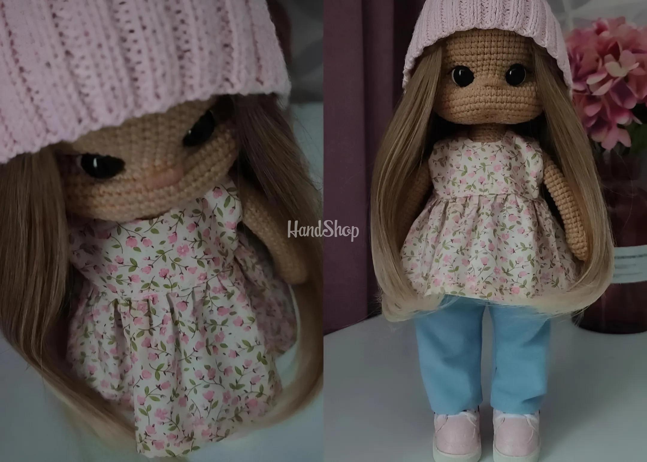 Авторська в’язана велика ігрова лялька з довгим волоссям Авторська в’язана велика ігрова лялька з довгим волоссям