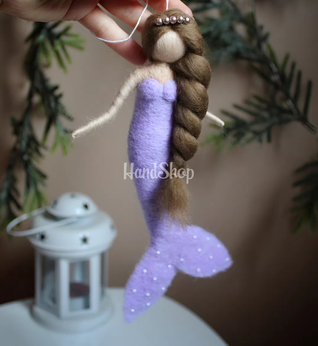 Сувенірна лялька підвіска казкова русалонька фіолетова Сувенірна лялька підвіска казкова русалонька фіолетова