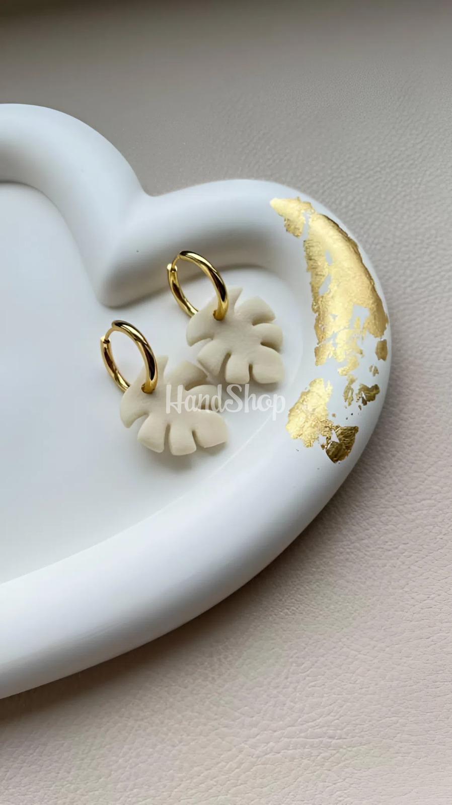 Жіночі літні сережки полімерна глина листочки монстери Жіночі літні сережки полімерна глина листочки монстери