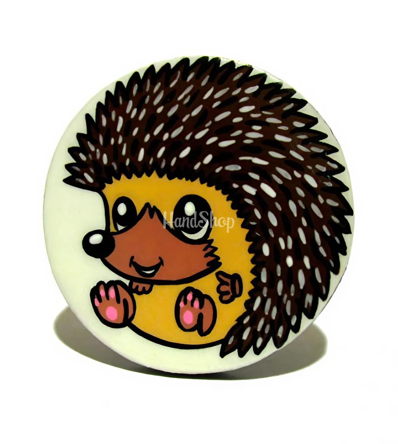 Кругла дерев'яна брошка своїми руками дитяча їжачок Кругла дерев'яна брошка своїми руками дитяча їжачок