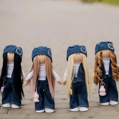 Лялька ігрова тільда блондинка з іграшкою Labubu (Лабубу)