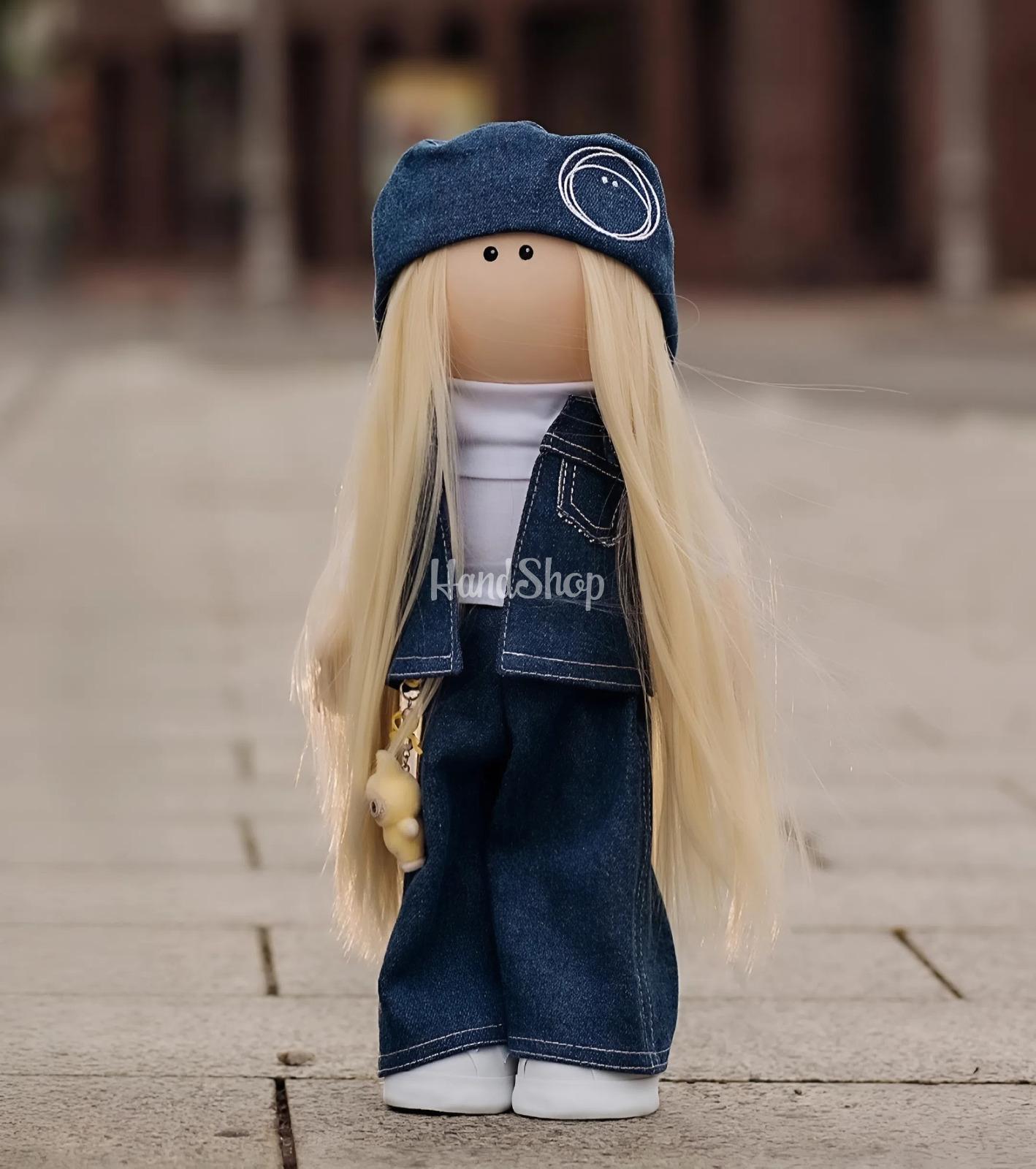 Лялька ігрова тільда блондинка з іграшкою Labubu (Лабубу) Лялька ігрова тільда блондинка з іграшкою Labubu (Лабубу)