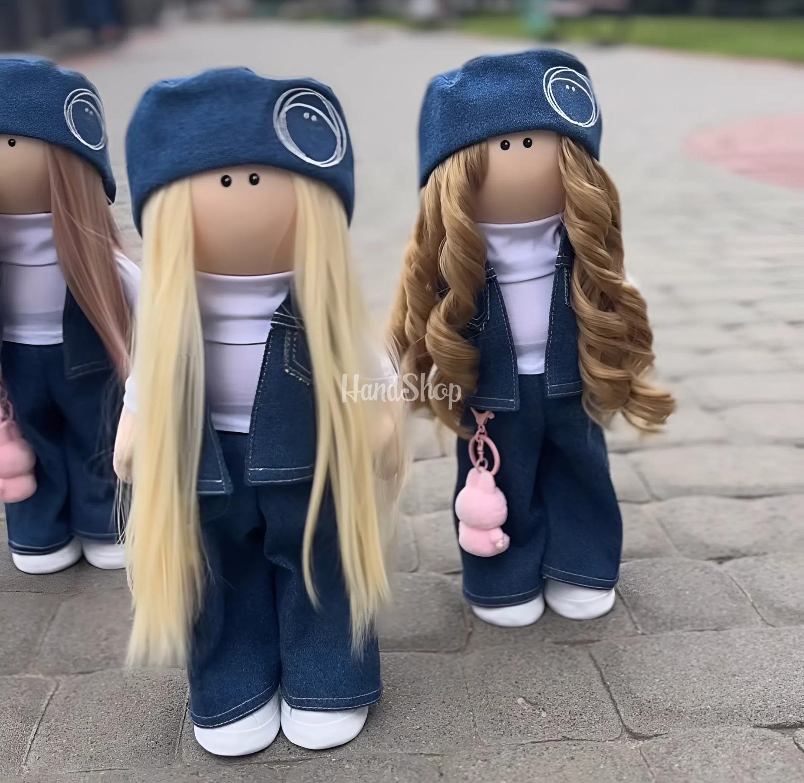 Лялька ігрова тільда блондинка з іграшкою Labubu (Лабубу) Лялька ігрова тільда блондинка з іграшкою Labubu (Лабубу)