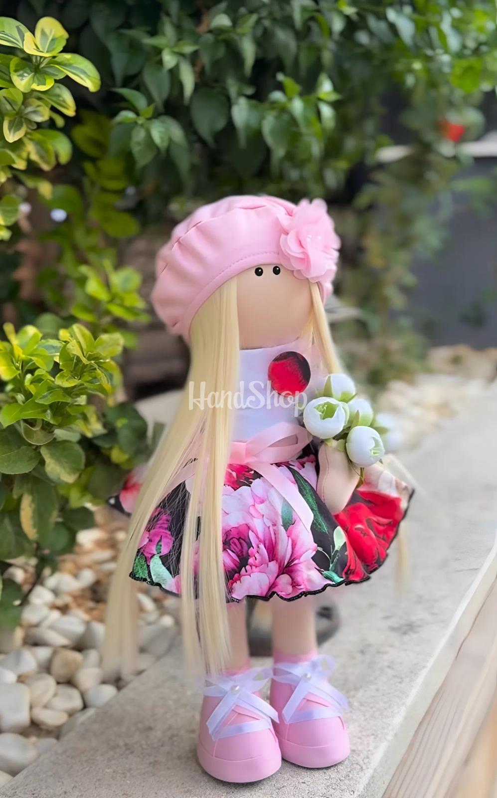 Велика лялька тільда з кудрявим довгим волоссям з квітами Велика лялька тільда з кудрявим довгим волоссям з квітами