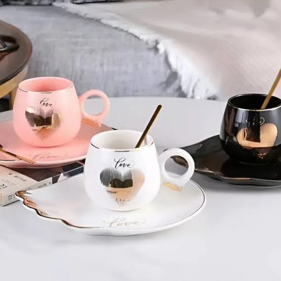 Сувенірна чашка з тарілкою крила кераміка love (на вибір!)