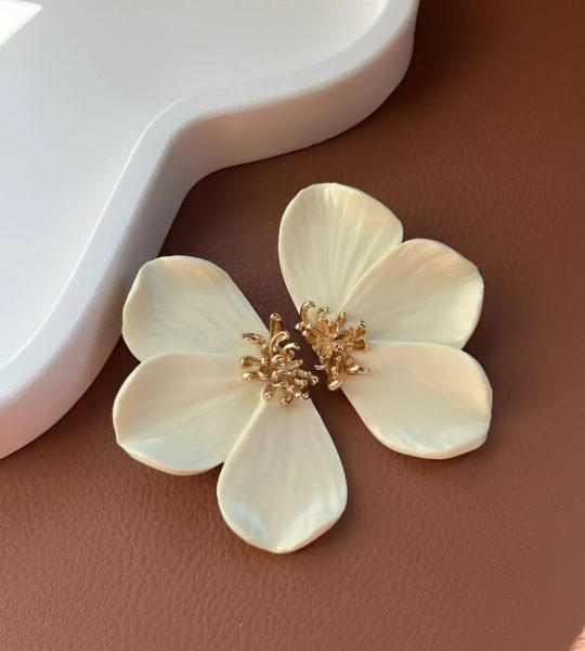 Стильні великі сережки квітка половинки глина (на вибір!)