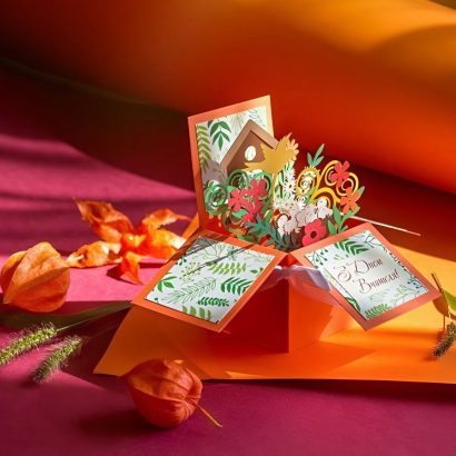 3D Листівка коробочка осінні квіти З Днем вчителя