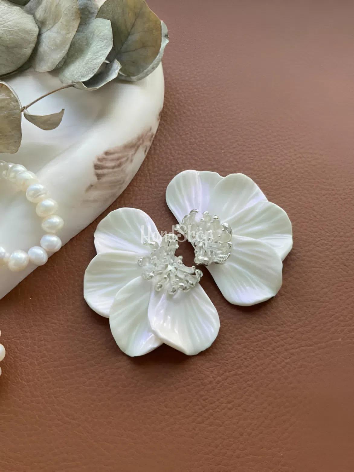 Великі сережки квітка половинки перламутр глина Великі сережки квітка половинки перламутр глина