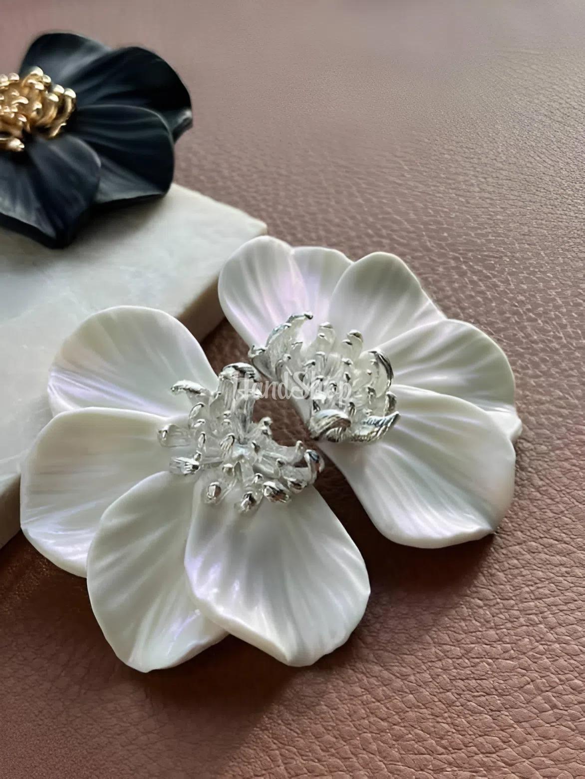 Великі сережки квітка половинки перламутр глина Великі сережки квітка половинки перламутр глина