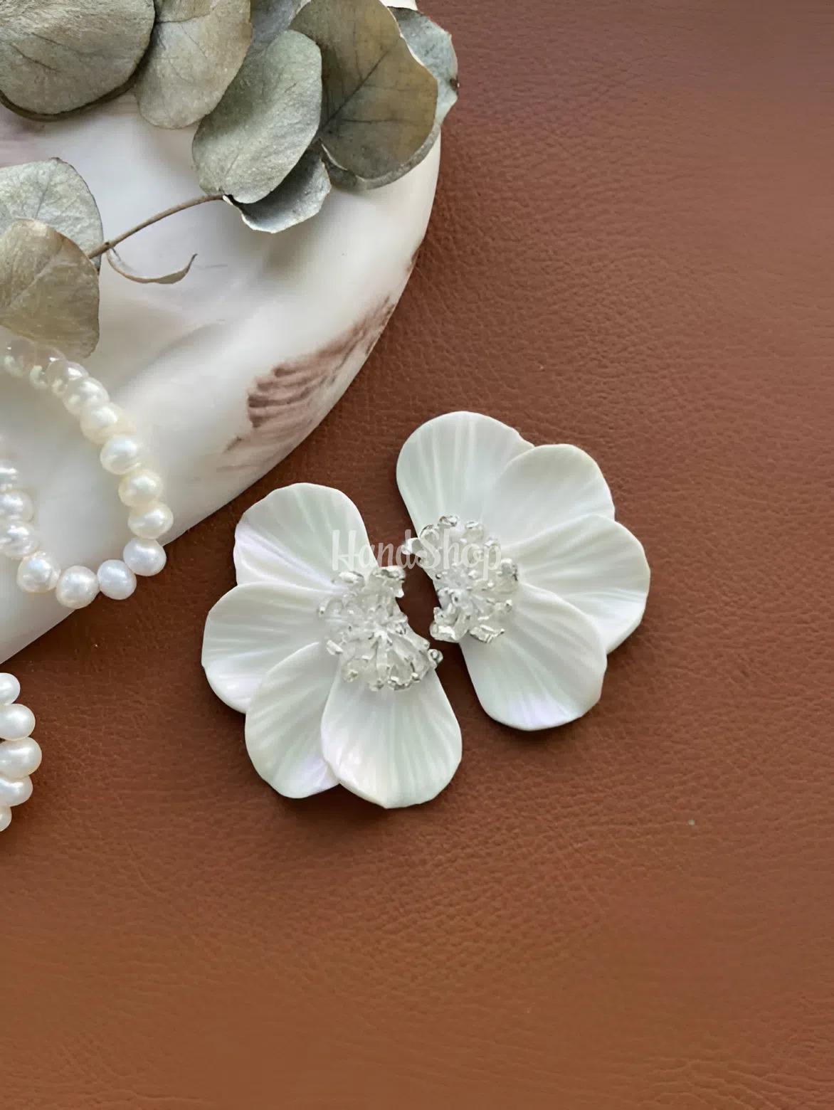 Великі сережки квітка половинки перламутр глина Великі сережки квітка половинки перламутр глина