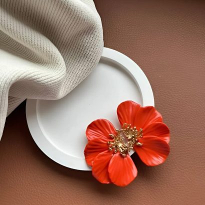 Жіночі сережки квітка половинки глина помаранчеві