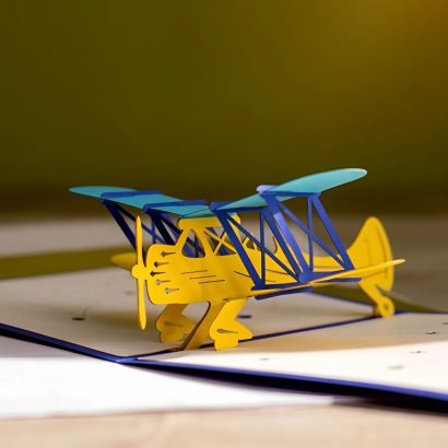 Мрія в небі: авторська унікальна 3d листівка літака для пам'ятного подарунка вашим найближчим
