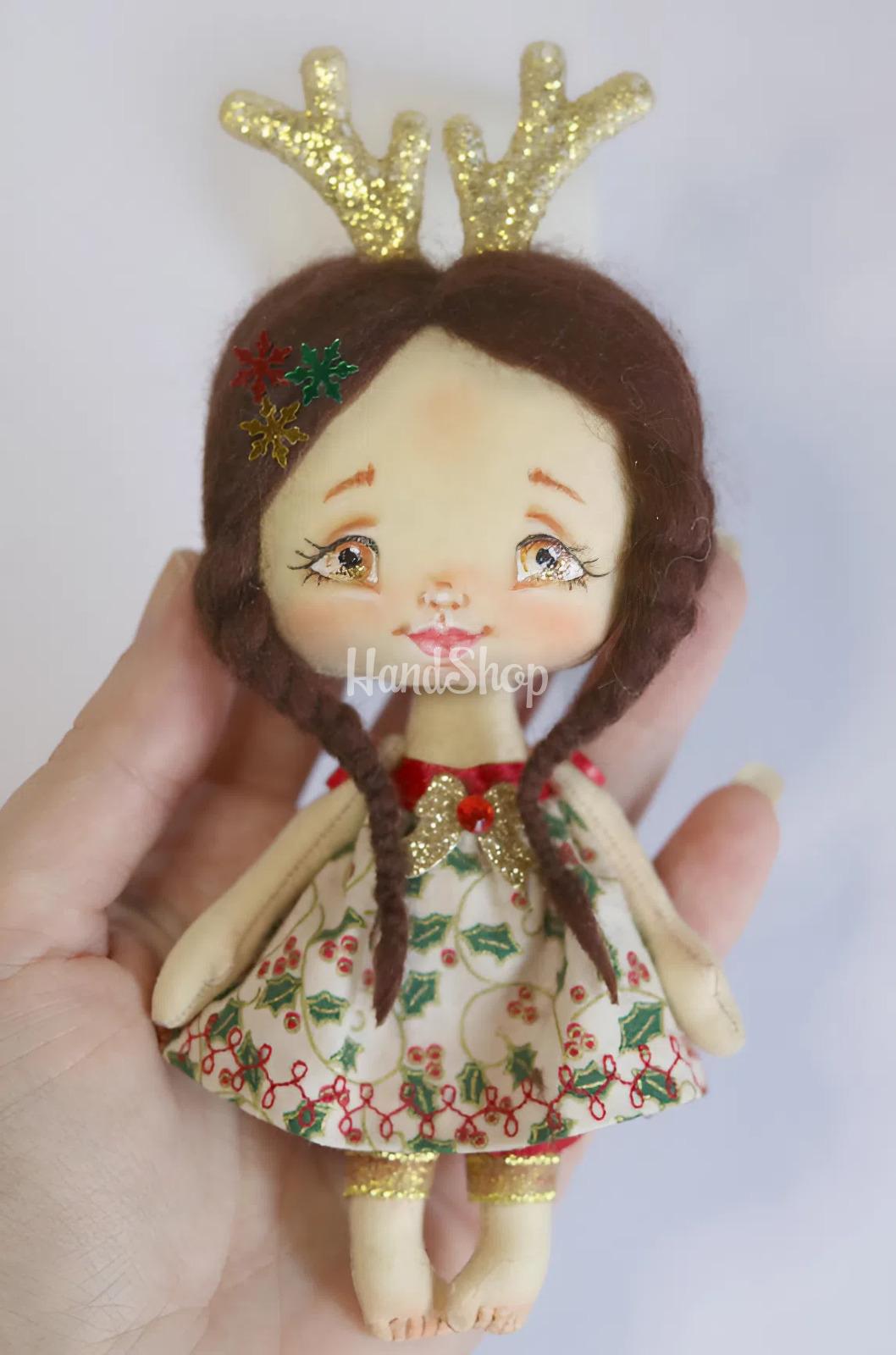 Текстильна новорічна маленька лялька оленятко сувенір 2026 Текстильна новорічна маленька лялька оленятко сувенір 2026