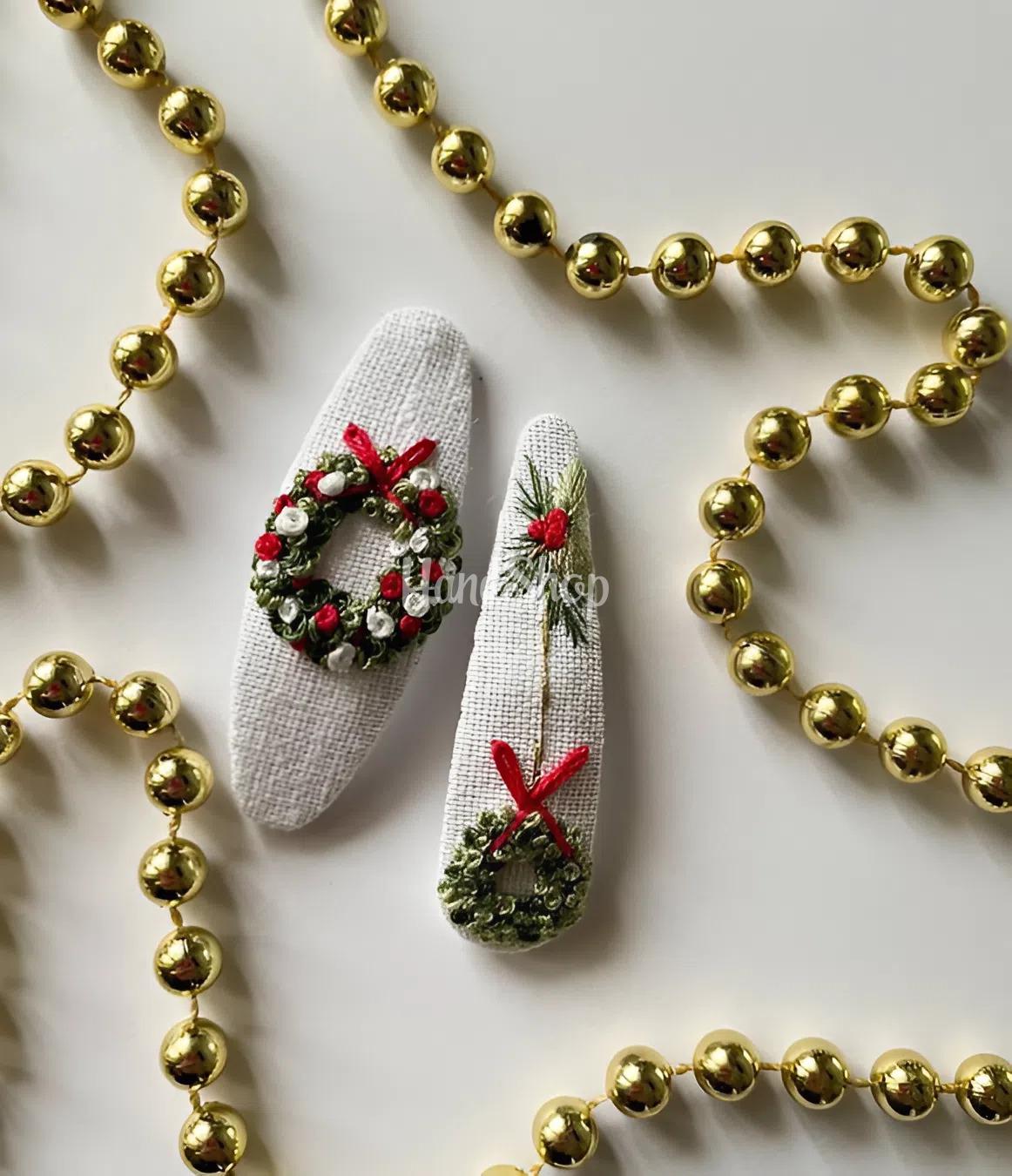 Новорічні заколки віночки різдвяні, ручна вишивка 2 шт! Новорічні заколки віночки різдвяні, ручна вишивка 2 шт!