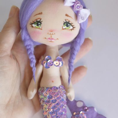 Сувенірна лялька міні русалонька з фіолетовим волоссям