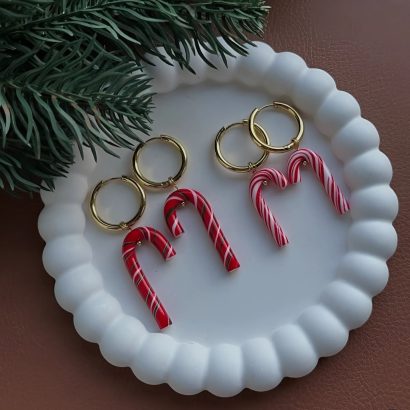Новорічні сережки льодяники червоні тростинки глина 2026