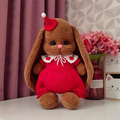 Новорічна дитяча іграшка зайка з довгими вушками