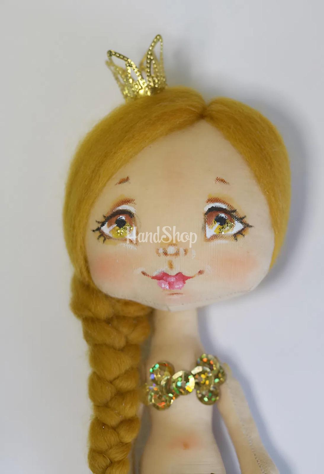 Новорічна сувенірна лялька русалочка з короною 2026 Новорічна сувенірна лялька русалочка з короною 2026