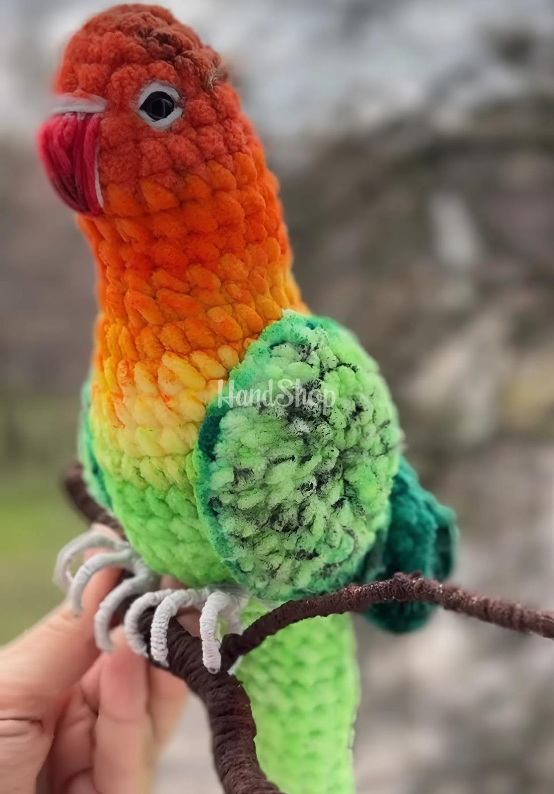 Авторська іграшка в’язаний папуга нерозлучик, 26 см Авторська іграшка в’язаний папуга нерозлучик, 26 см