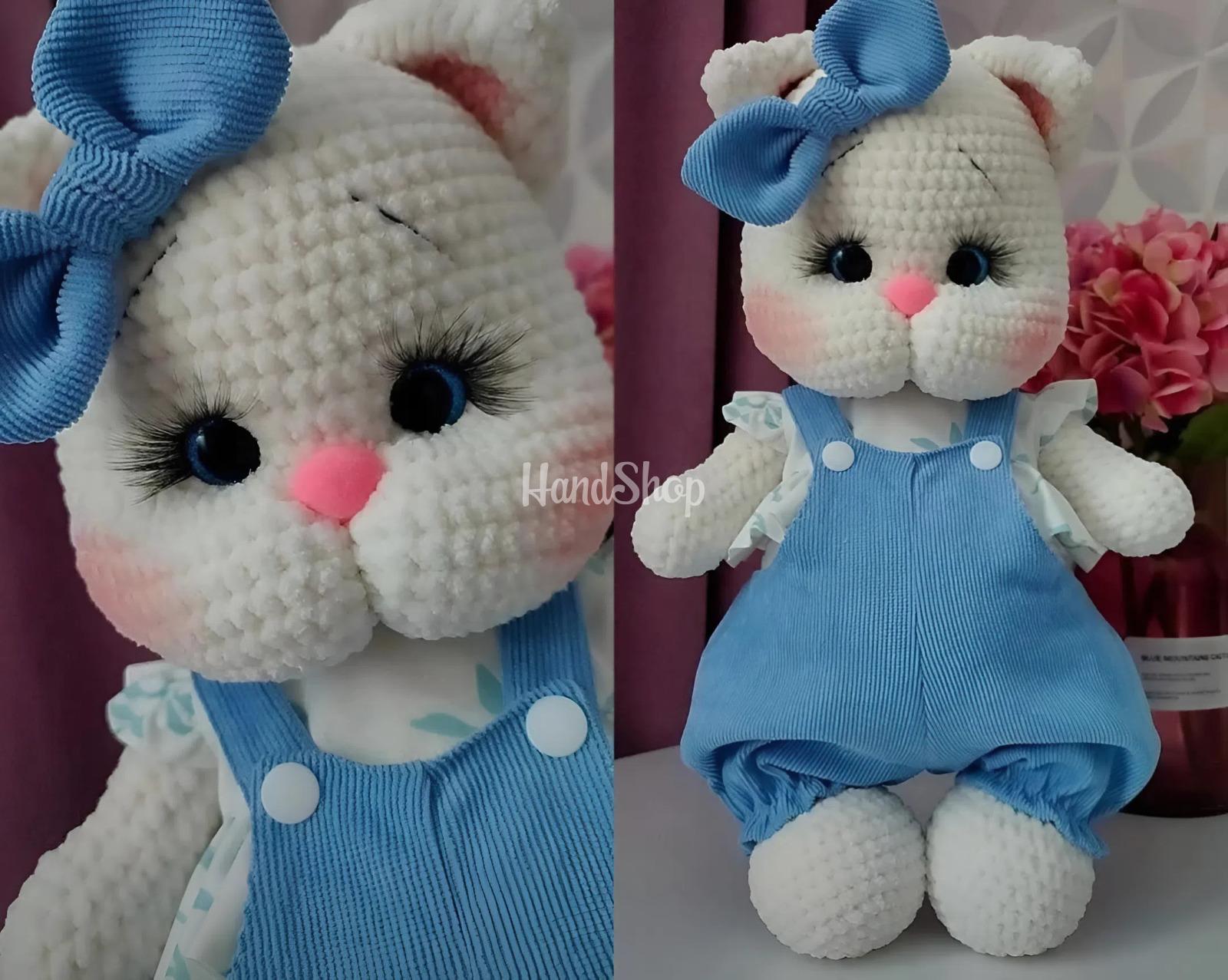 Авторська дитяча іграшка в'язаний білий котик Авторська дитяча іграшка в'язаний білий котик