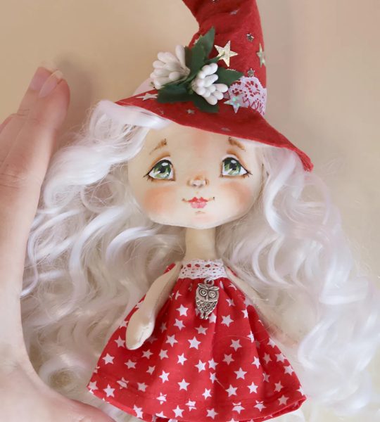 Авторська інтер’єрна лялька валентинка відьмочка блондинка