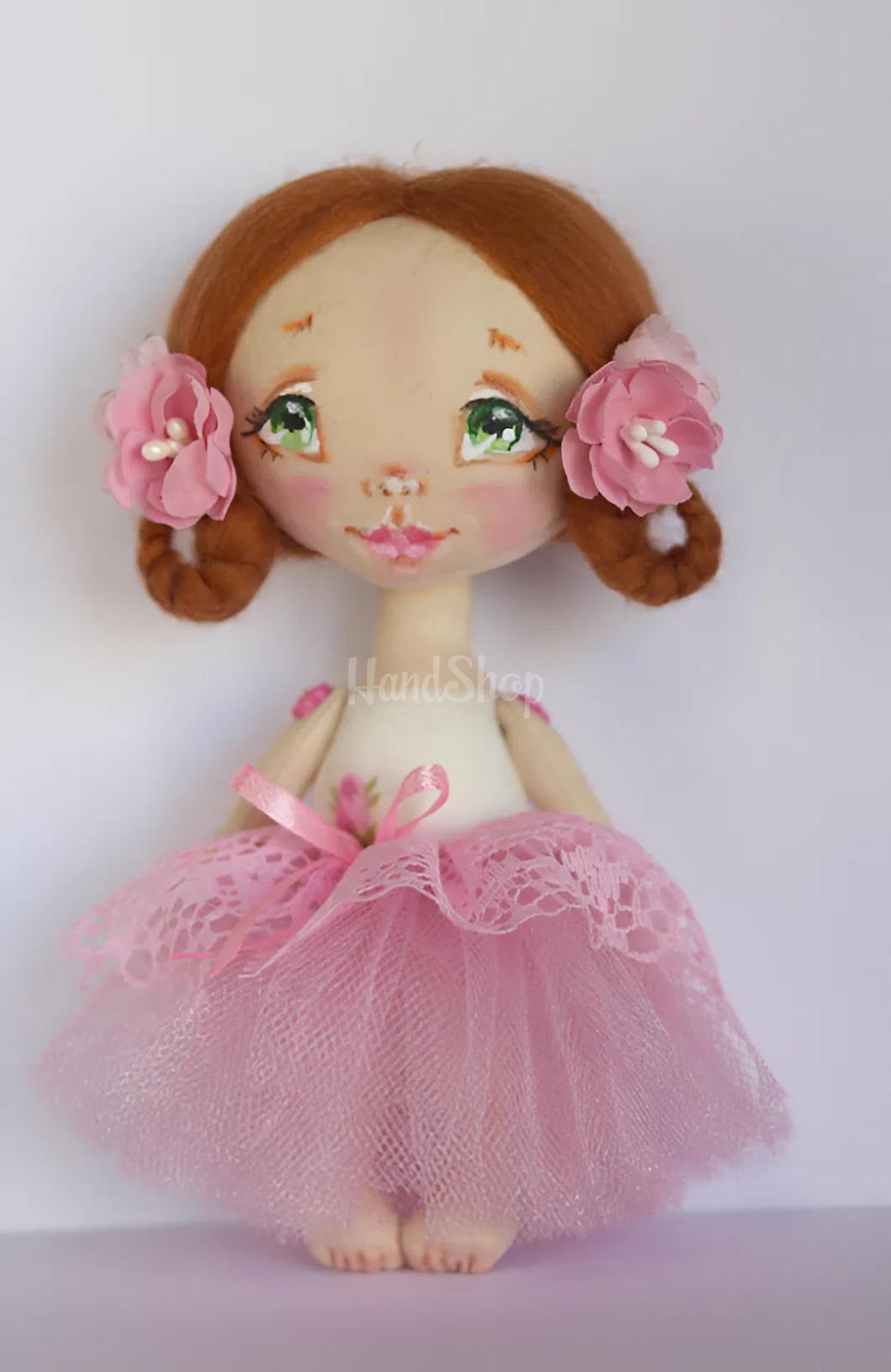 Дитяча лялька іграшкова балерина у пишній рожевій сукні Дитяча лялька іграшкова балерина у пишній рожевій сукні