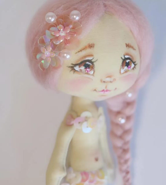 Сувенірна маленька лялька русалонька хвіст з паєток