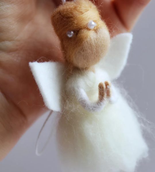 Авторська міні лялька балерина ангелик підвіска на ниточці сувенір