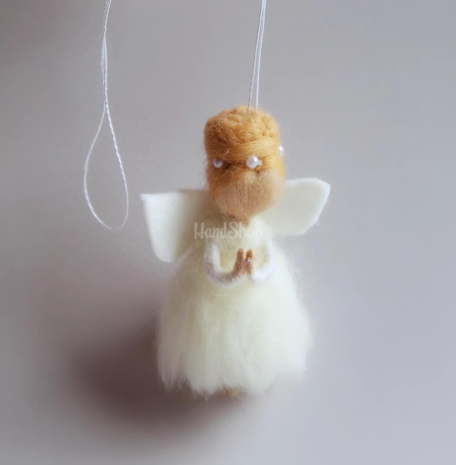 Авторська міні лялька балерина ангелик підвіска на ниточці сувенір Авторська міні лялька балерина ангелик підвіска на ниточці сувенір