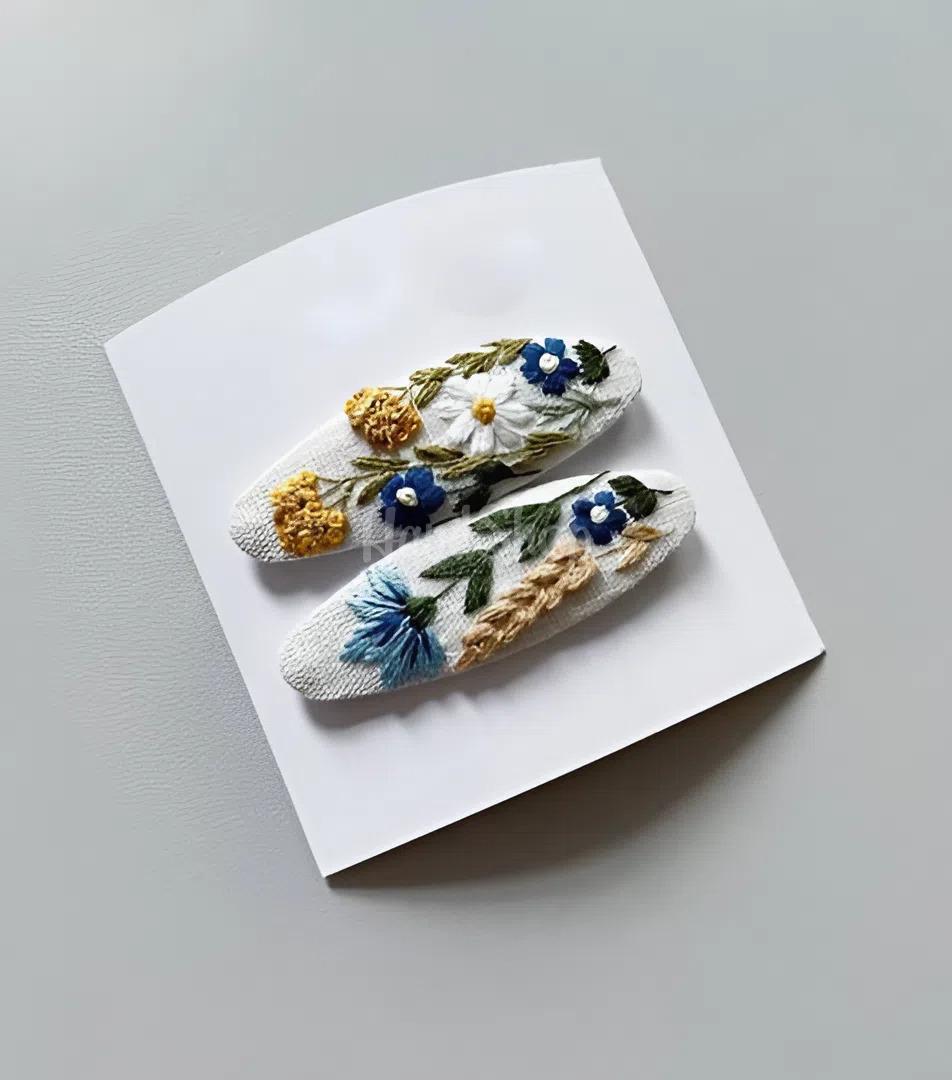 Дитячі заколки польові квіти України, колоски ручна вишивка Дитячі заколки польові квіти України, колоски ручна вишивка