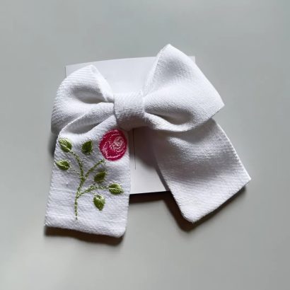 Дитячий бант для волосся вишивка рожева квітка троянда