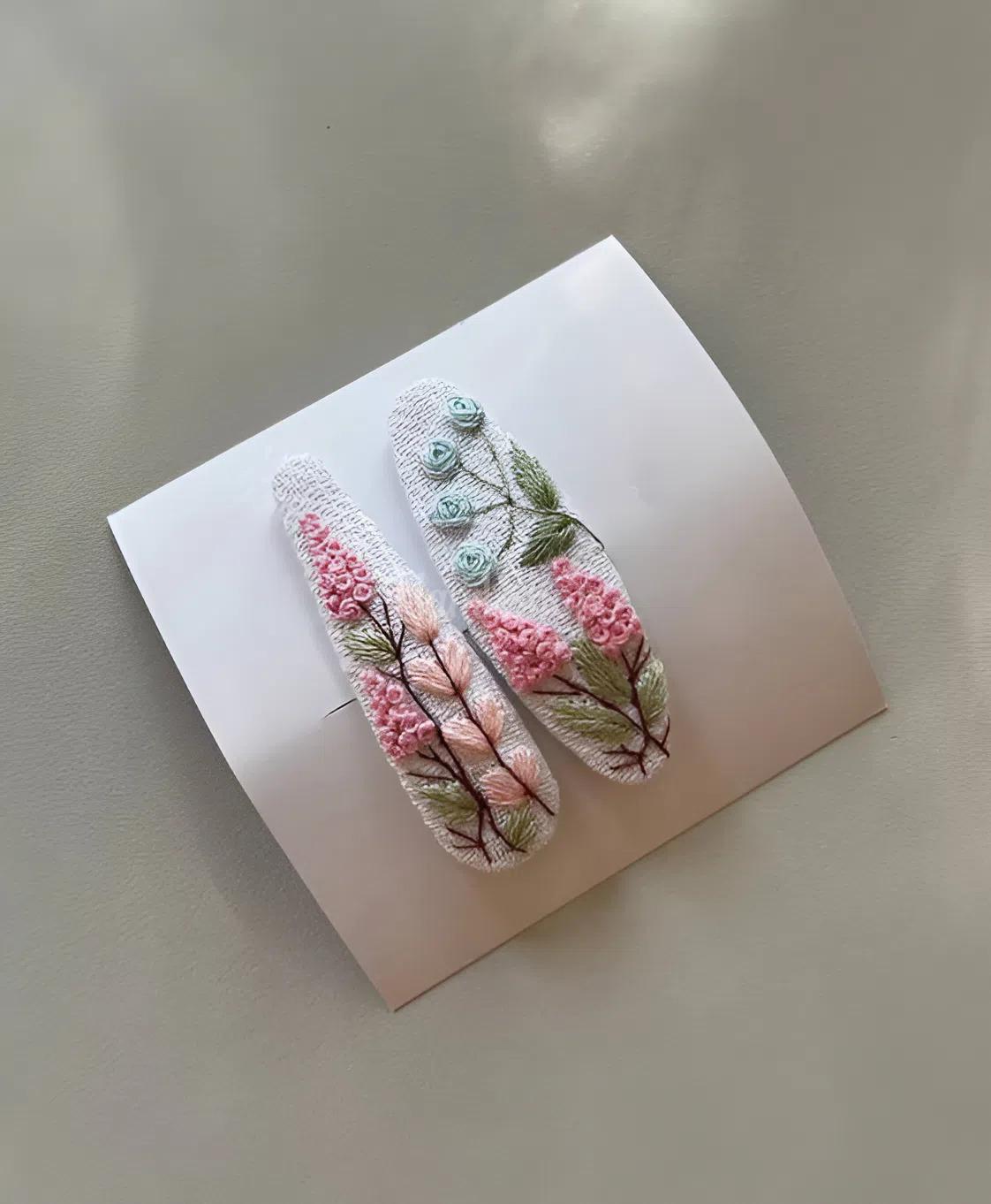 Пара дитячих заколочок для волосся квіти ручна вишивка, 2 шт Пара дитячих заколочок для волосся квіти ручна вишивка, 2 шт