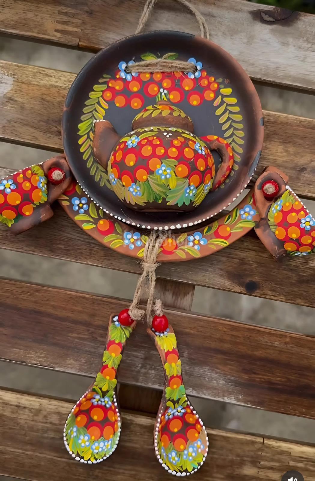 Авторська керамічна підвіска панно коромисло з розписом Авторська керамічна підвіска панно коромисло з розписом