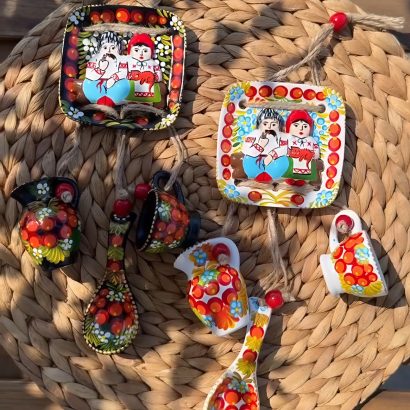 Авторська керамічна підвіска з петриківським розписом пара