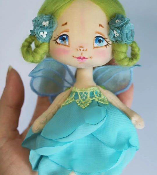 Маленька авторська текстильна сувенірна лялька фея квіточка