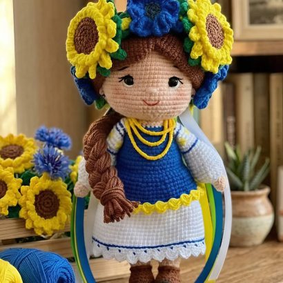 Сувенірна лялька україночка віночок соняшники, волошки