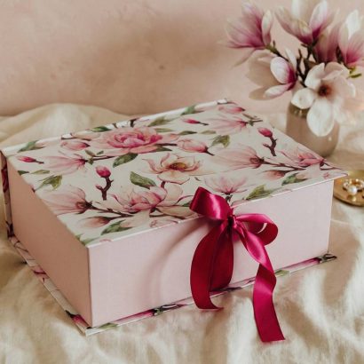 Велика подарункова коробка для одягу, солодощів, пляшок