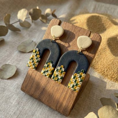 Стильні авторські жіночі сережки ручна робота глина