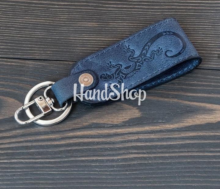 Брелок на ключи саламандра кожа сувенир Брелок на ключи саламандра кожа сувенир