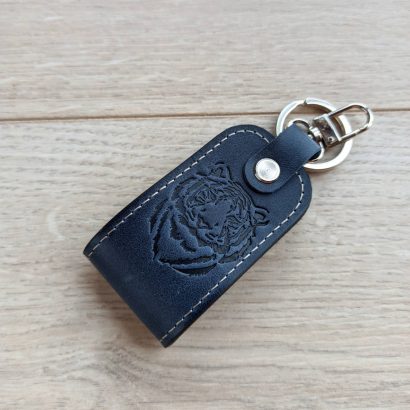 Брелок тигр из кожи символ 2022 года