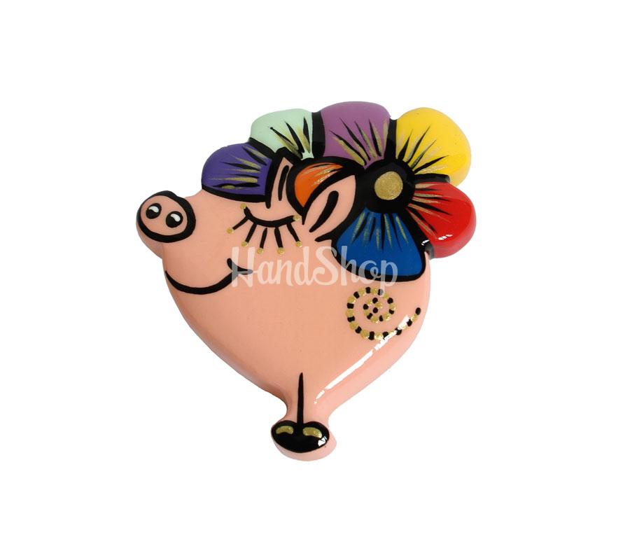 Украшения из дерева детская брошка свинка Украшения из дерева детская брошка свинка