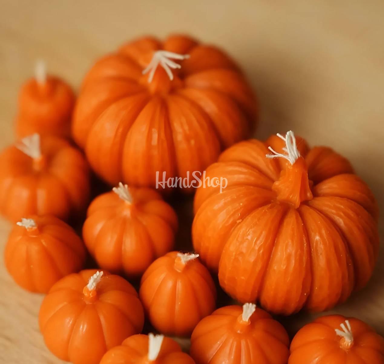 Набір свічок гарбузики Halloween бджолиний віск, 3 шт! Набір свічок гарбузики Halloween бджолиний віск, 3 шт!